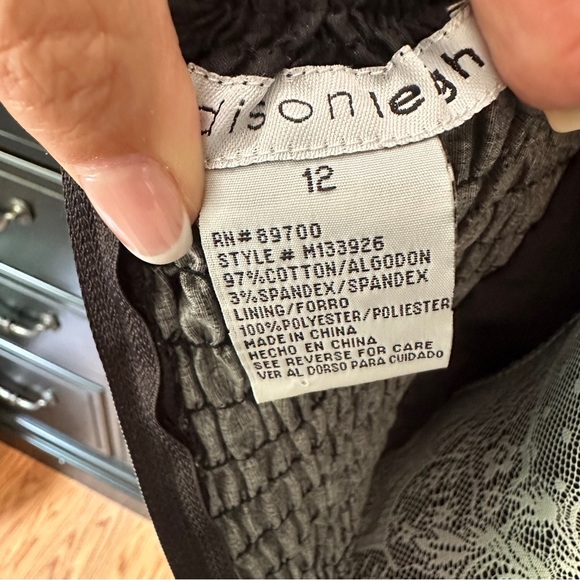 Madison Leigh Floral Fit & Flare Dress Sz 12 - Picture 16 of 16